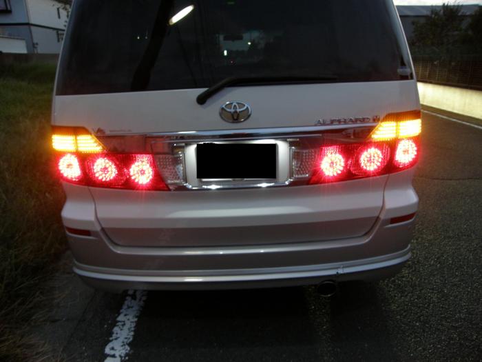 アルファード ＬＥＤテール加工 10系前期 流れるウインカー【加工例