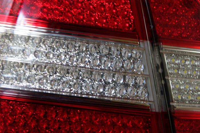 30セルシオ後期 フルLEDテールカスタム【加工例】 | カスタムショップ
